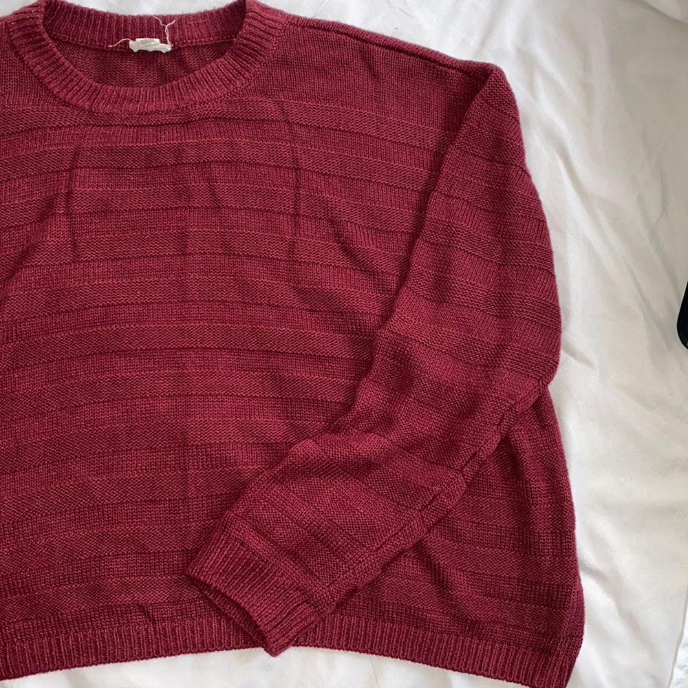 Garage, size medium long sleeved cropped sweater